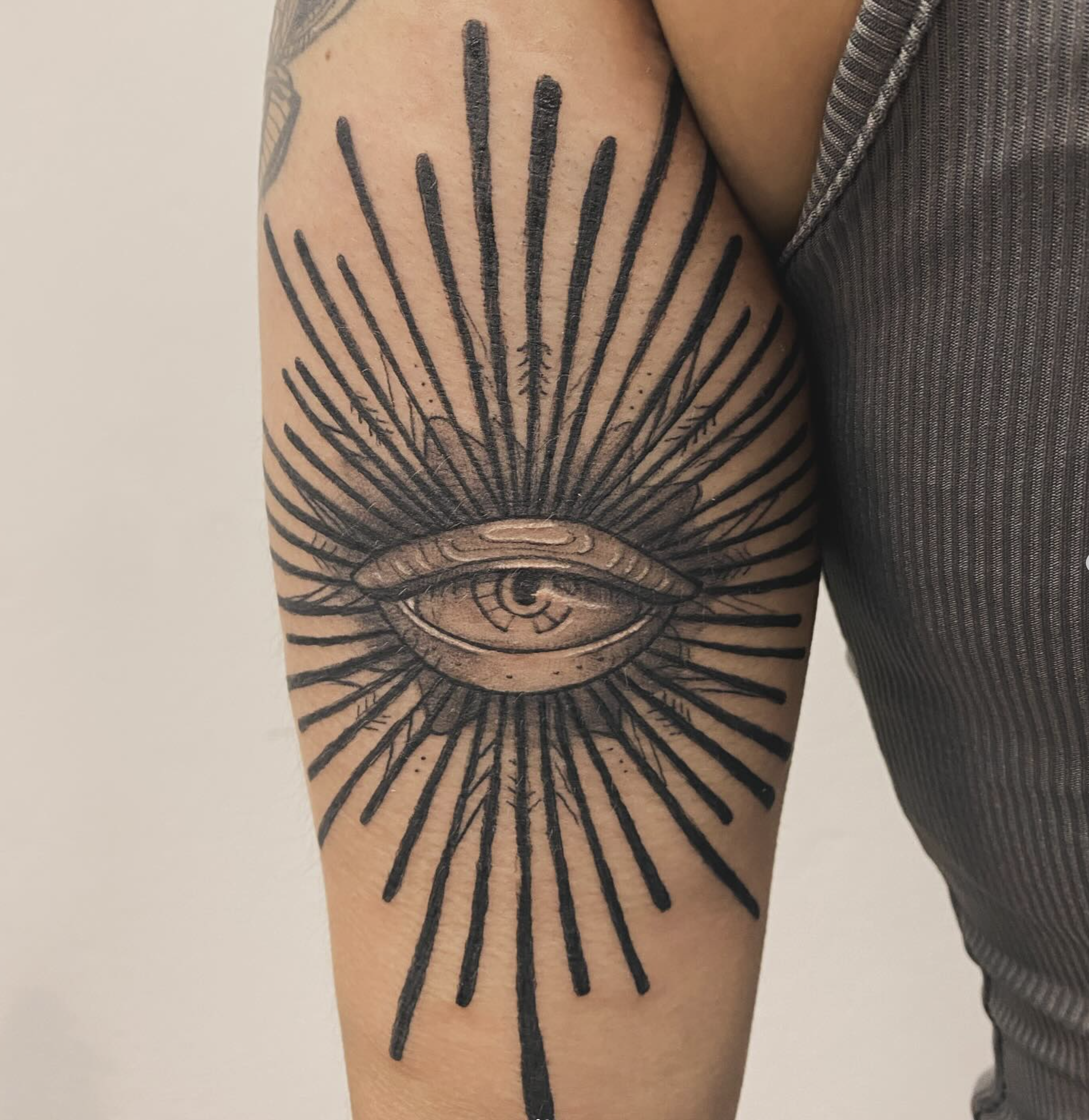 Tatuaje ornamental elegante